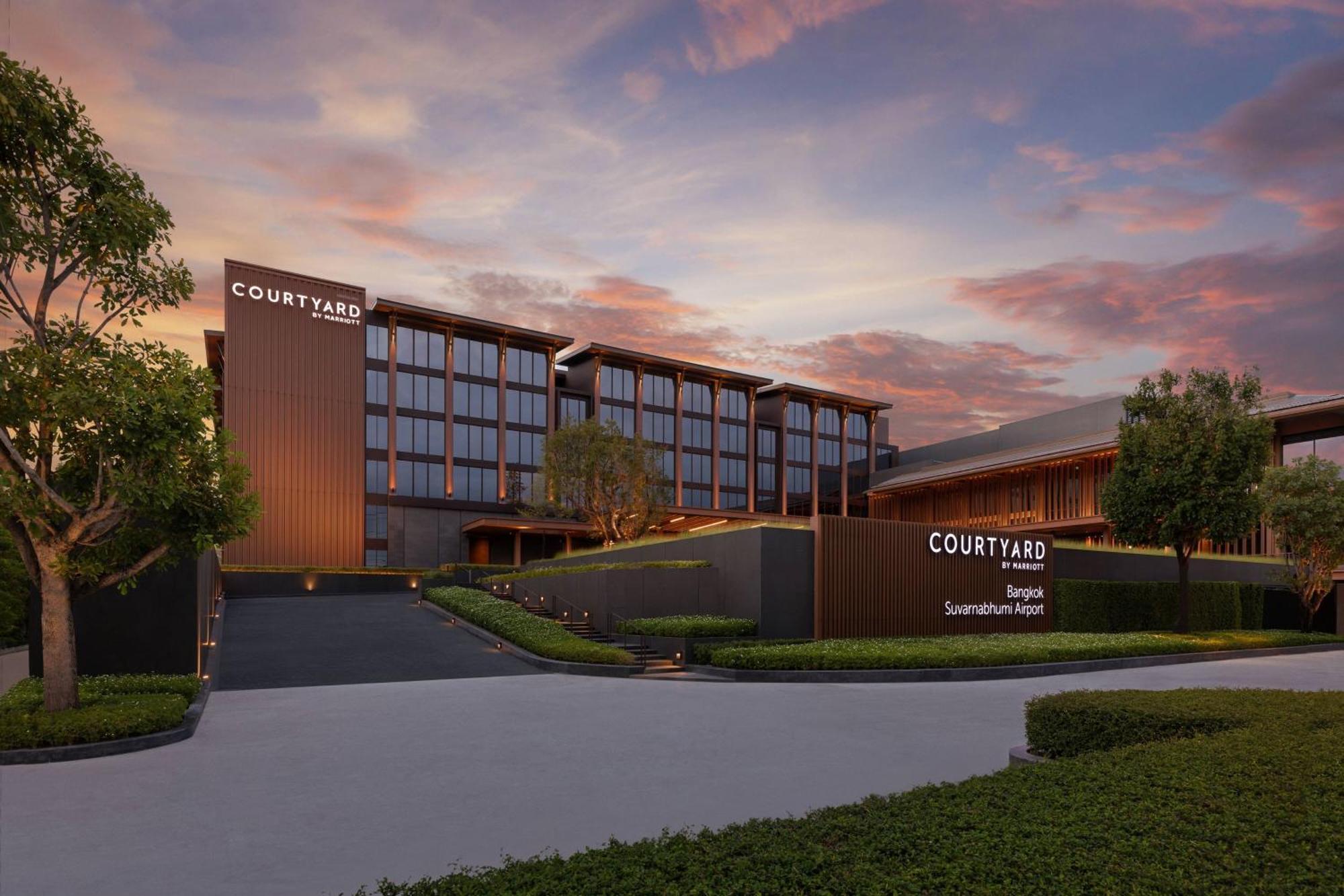 Courtyard By Marriott Bangkok Suvarnabhumi Airport酒店 外观 照片